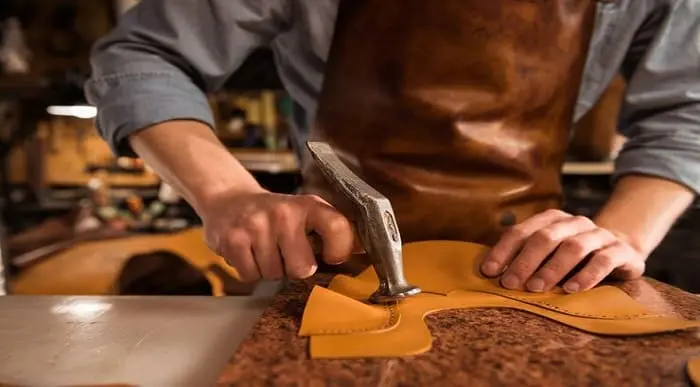 Leather Craft! – Literally The Ultimate Leather Masterclass