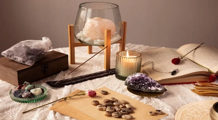 Master in Crystal Therapy and Healing